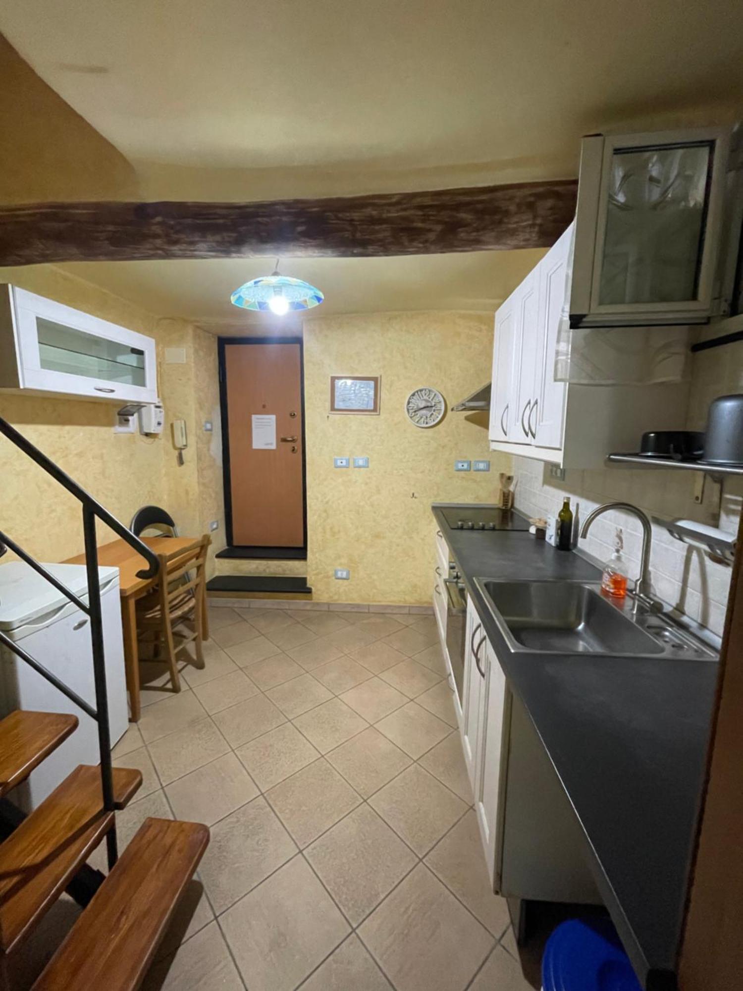 Apartament Bilocale Arredato Sestri Ponente Genua Zewnętrze zdjęcie