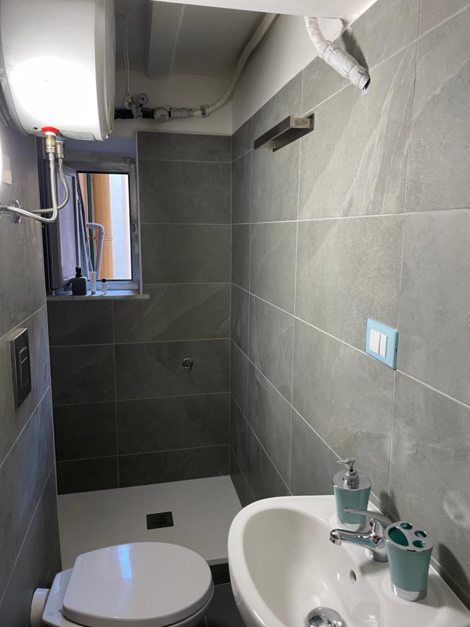 Apartament Bilocale Arredato Sestri Ponente Genua Zewnętrze zdjęcie